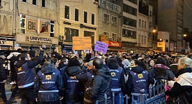 İstanbul'da izinsiz yürüyüşe polisden biber gazlı müdahale