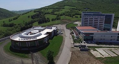 OMÜ'de 3 akademisyen Mükemmeliyet Mührü aldı