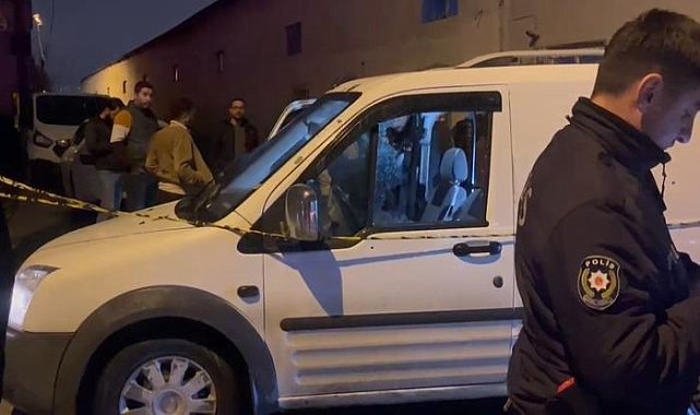 Otomobiliyle seyir halindeyken başından vuruldu!