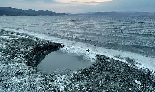 Salda Gölü'nün su seviyesi 20 metre düştü: Koruma çağrısı yapıldı