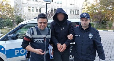 Samsun'da park halindeki araçtan tencere ve tava çaldı