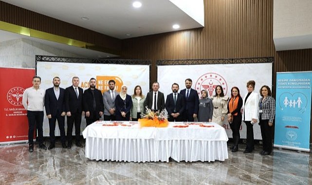 Samsun İl Sağlık Müdürü Uras'tan gereksiz ilaç kullanımı uyarısı