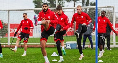 Samsunspor Alanyaspor'a önünde galibiyete kilitlendi