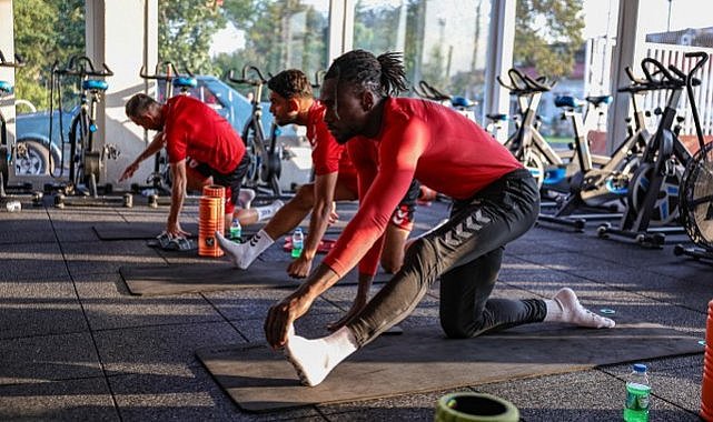Samsunspor Antalyaspor maçı hazırlıklarına devam ediyor
