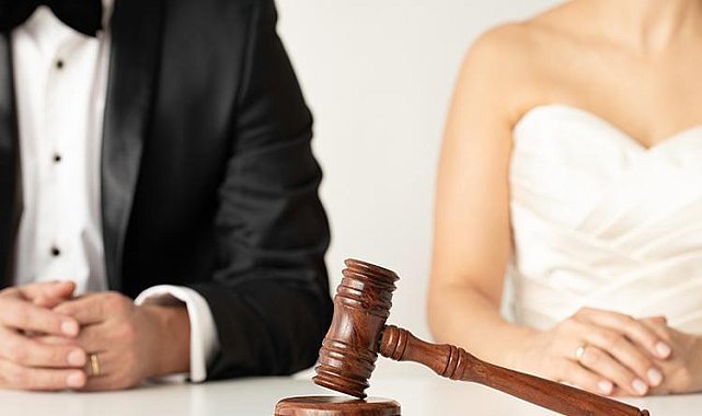 Şaşkına çeviren olay! Mideme dinleme cihazı yerleştirdi dedi, eşini alıkoydu