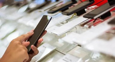 Teknoloji devi mobil pazardan tamamen çekildi! 