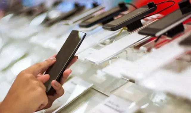 Teknoloji devi mobil pazardan tamamen çekildi! 