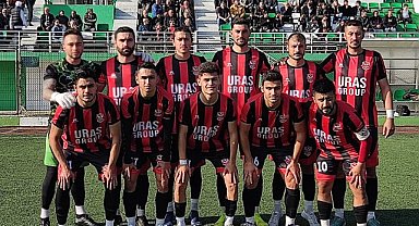 1930 Bafraspor liderlik yolunda güçlü adımlarla ilerliyor