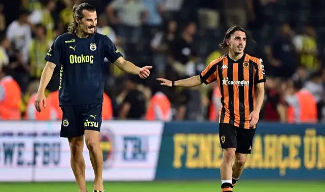 Abdülkadir Ömür’ün İngiltere serüveni kısa Sürdü: Süper Lig'e geri dönüyor!