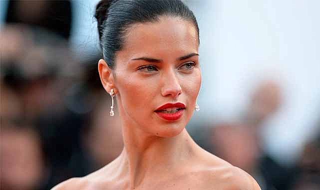 Adriana Lima evlendi! Metin Hara ağlıyor yorumları gecikmedi