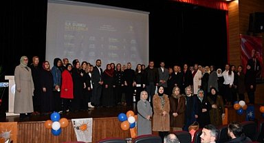 AK Parti Vezirköprü Kadın Kolları Başkanlığına  yeniden Emine Yanğa seçildi