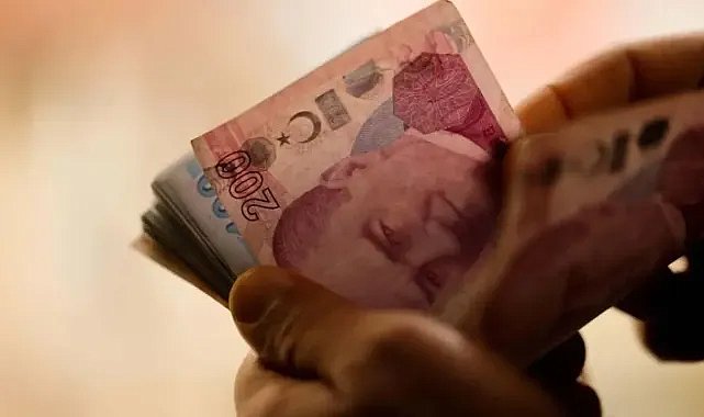 Asgari ücret ve ortalama maaş arasındaki fark açılıyor!