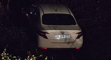 Bafra’da feci kaza! Otomobil tarlaya uçtu