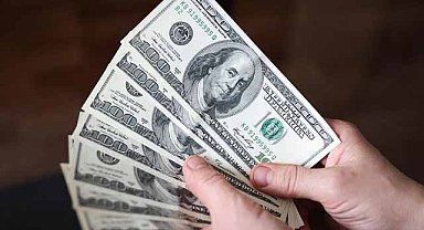 Bankalardan sahte dolar hamlesi