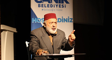 Canik'te anlamlı anma: İstiklal Marşı'nın simgesi Mehmet Akif Ersoy'a vefa