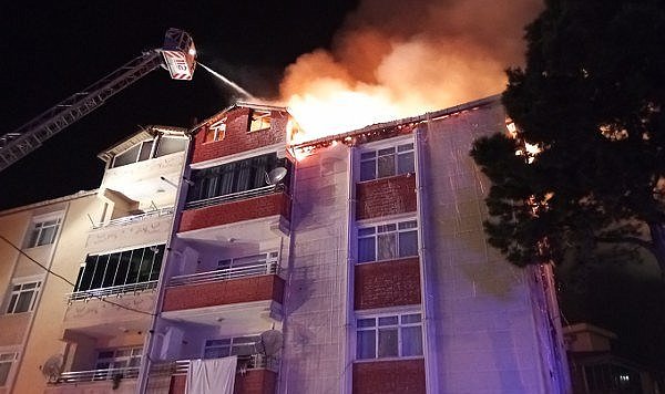 Çarşamba’da çatı yangını!