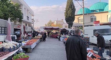 Emekliler isyan etti! 'Geçinemiyoruz, eve kırıntı götürüyoruz'