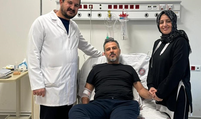 Erken evrede kolon kanseri teşhisi konulan öğretmen kitleden kurtuldu