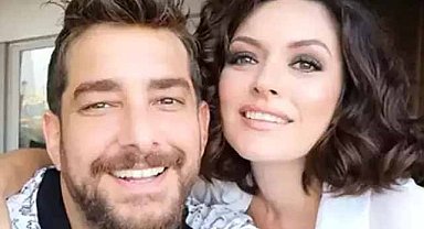 Ezgi Mola manidar paylaşım yaptı! Gözler Enis Arıkan'a çevrildi