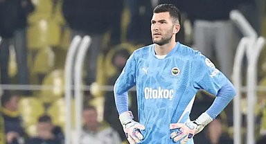Fenerbahçe'nin kaleci krizi: Eyüpspor maçı öncesi belirsizlik!