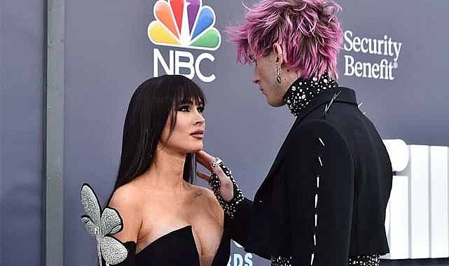 Hamile Megan Fox, Machine Gun Kelly'den ayrıldı
