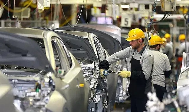 İki dev otomotiv şirketi birleşiyor! Görüşmeler başladı