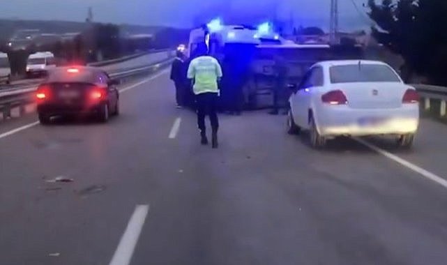 İşçi servisi yan yattı: 15 yaralı