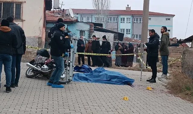 Kanlı hesaplaşma: Annesiyle gönül ilişkisi cinayeti