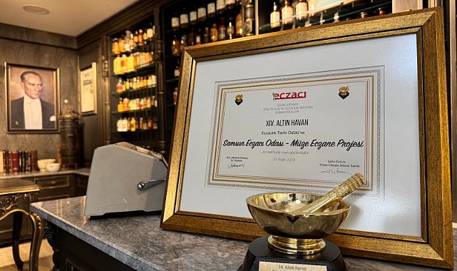 Karadeniz’de ilk olan Samsun’un eczane müzesine büyük ödül!