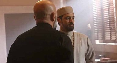 Kızıl Goncalar'a bir isim veda ediyor