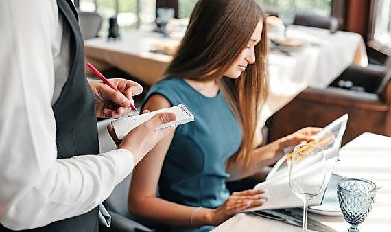 Kuver ve hizmet bedeli yasal mı?