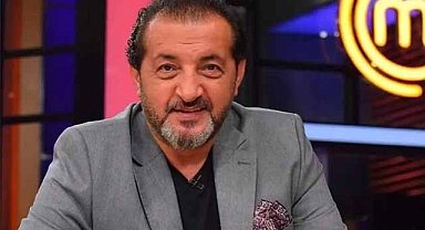 MasterChef Türkiye'nin jürisi Mehmet Yalçınkaya'nın kızından iddialı pozlar
