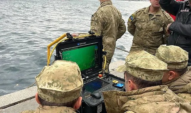 MSB, Beşiktaş'ta denize düşen iki vatandaş için arama kurtarma başlattı