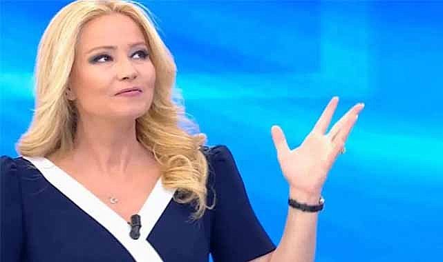 Müge Anlı'dan Altın Kelebek Ödülleri'nde Çağla Şıkel'e gönderme