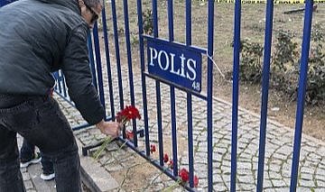 Muğla'daki helikopter kazası derinden sarstı! Vatandaşlar karanfille veda etti