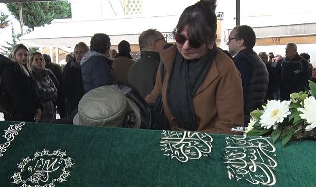 Oyuncu Billur Kalkavan'ın kardeşi Rıza Kalkavan sahte alkol kurbanı mı oldu?