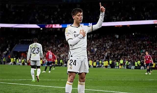 Real Madrid'de forma giyen  Arda Güler, evine döndü