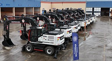 Samsun Büyükşehir filosuna 16 yeni iş makinesi kattı