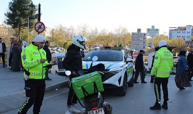 Samsun Çarşamba’da motosiklet sürücülerine sıkı denetim