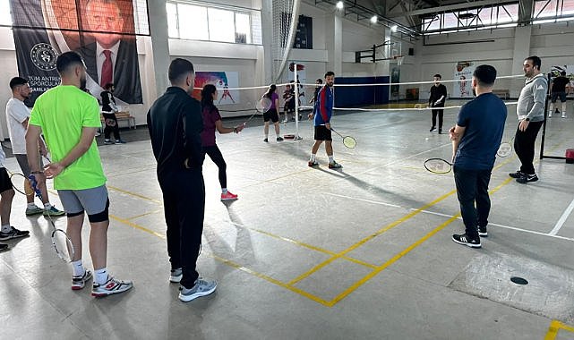 Samsun’da Badminton Antrenörlük Kursu devam ediyor: 42 katılımcı eğitimde!