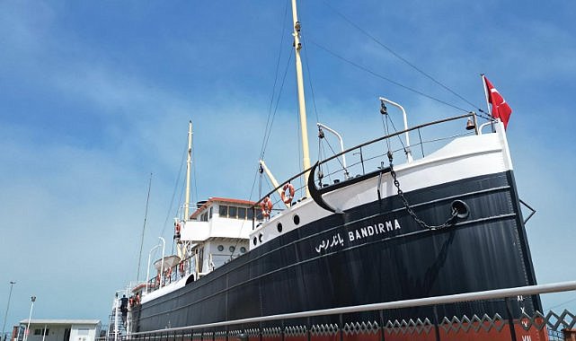 Samsun'da müzeler ziyaretçi akınına uğradı