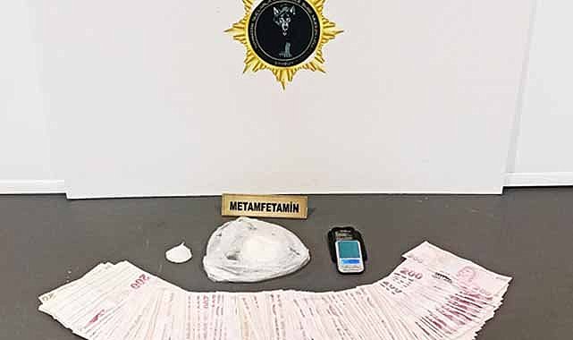 Samsun'da uyuşturucu operasyonu! Sabıkalı şüphelinin üstünden 28 bin TL çıktı