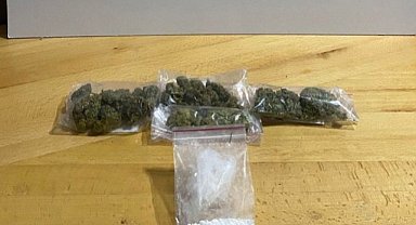 Samsun Havza'da araçta uyuşturucu ile yakalandılar