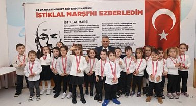 Samsun İlkadım Belediyesi kreşinde minikler İstiklal Marşı ile coşturdu