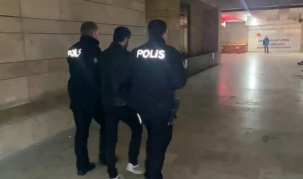 Samsun Tekkeköy'de aranan hırsız yakayı ele verdi
