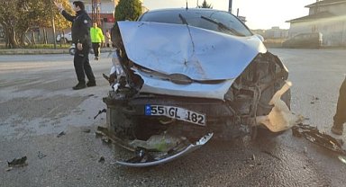 Samsun'un Çarşamba ilçesinde trafik kazası! 2 yaralı
