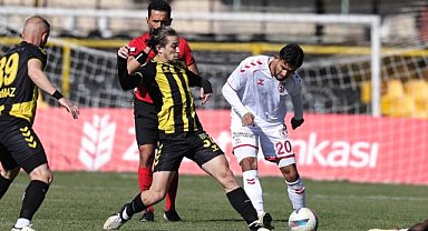 Samsunspor tarihinin en genç golcüsü Özbaskıcı, Süper Lig'de şans bulamıyor