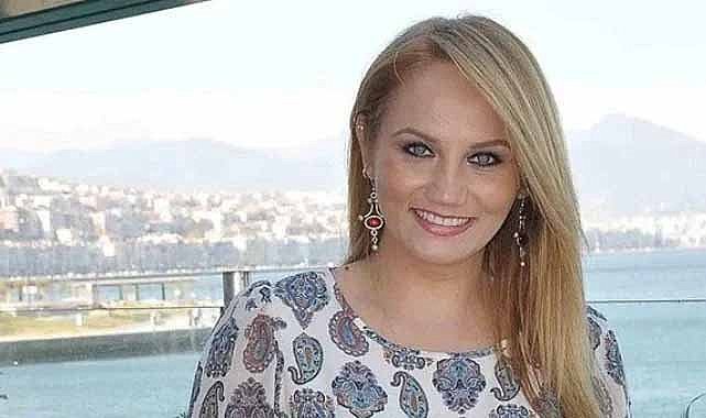 Şarkıcı Pınar Aydınlar'a gözaltı