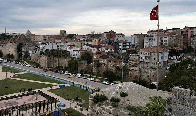 Sinop Kalesi'nin 2800 yıllık yükü kaldırılıyor: Yeni restorasyonla yükünden kurtuluyor