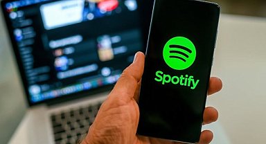 Spotify’da cinsel içerik krizi: Yetişkin içerikli videolar tespit edildi!